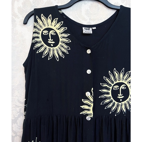 Paco’s Paradise Black Sun Print Sleeveless Button Front Hippie Dress Size M GUC - Picture 2 of 5